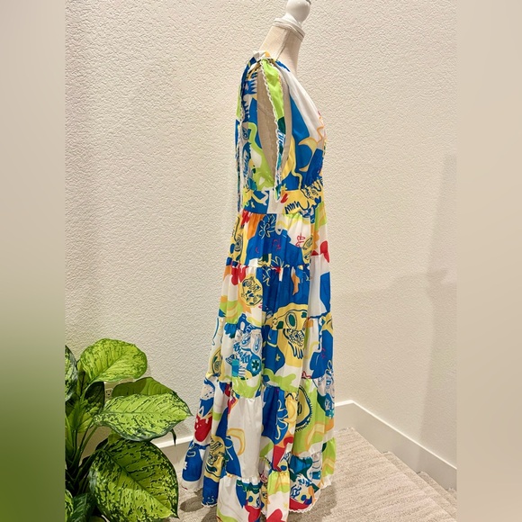 CHELSEA & VIOLET Cecily Printed Empire Waist V-Neckline Sleeveless Maxi Dress. - Picture 5 of 10